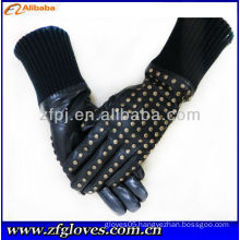 fashion leather gloves with studs